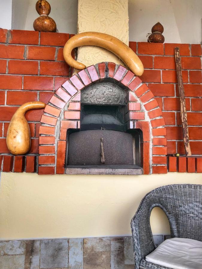 Bnb Le Janas Càbras Exteriör bild